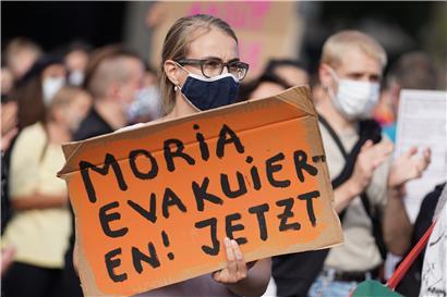 Mit einer Demonstration in Deutschland fordern verschiedene Organisationen die Aufnahme von Flüchtlingen aus Griechenland
