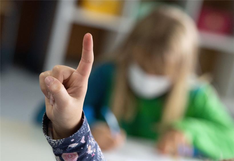 Mit etwas Glück können die Schulen weiterhin im Präsenzunterricht funktionieren und das Homeschooling noch abwenden
