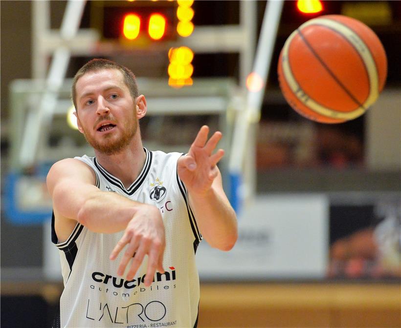 Mit fünf gewonnenen Meisterschaften und ebenfalls fünf Pokalsiegen ist Tom Schumacher im Finale ohne Zweifel der erfahrenste Titelsammler
