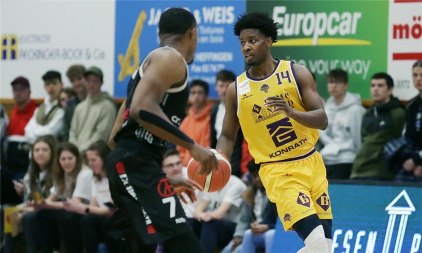 Mit ihm ging es in Steinsel ab Oktober steil bergauf: Die Erfahrung von Jarvis Williams (in Gelb) tut dem Team sichtlich gut
