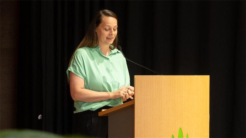 Enkelin Chantal Gary zeichnet Großmutter, die Familie, gesellschaftliches Engagement und politische Überzeugungen verbindet.