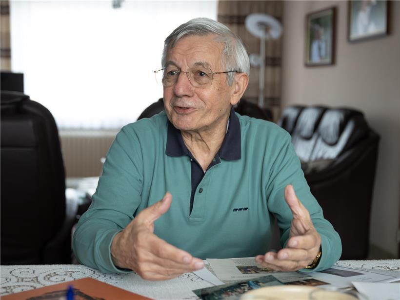 Henri Dondelinger spricht leidenschaftlich über sein Engagement bei der Amicale St. Barbe Vereinsarbeit