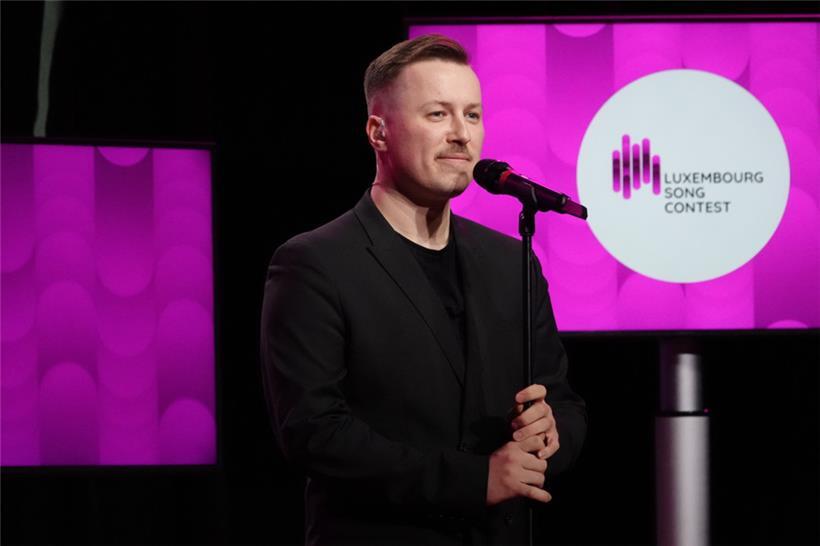 Mit vier Songs versuchte Hugo One, die Jury von sich zu überzeugen