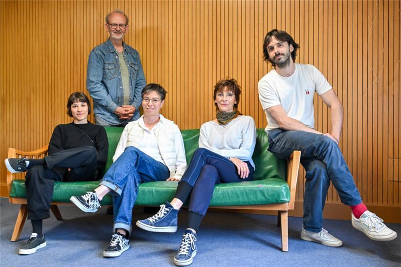 Mitglieder der „Association des artistes plasticiens du Luxembourg“ (v.l.n.r.): Julie Wagner, Gerry Oth, Cristina Picco, Tine Krumhorn und Charles Vincent
