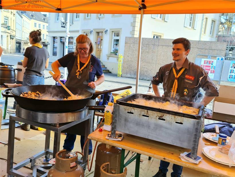 Mmmmmm, Bratkartoffeln – die Pfadfinder wissen, was lecker ist
