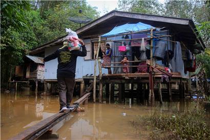 Monsune sorgen in Südostasien (wie hier in Thailand) immer wieder für Überschwemmungen
