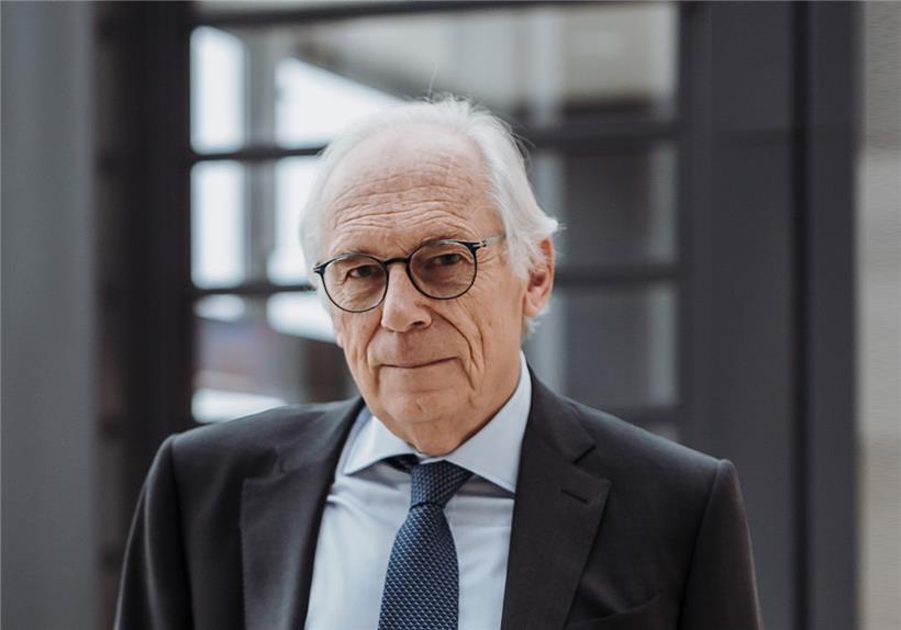 Nach 45 Jahren im Dienst des Finanzplatzes hat Ernest Cravatte beschlossen, sein Amt zur Verfügung zu stellen
