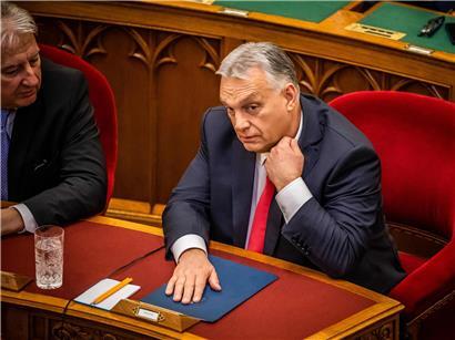 Viktor Orban nach Regierungswechsel unter Druck, mögliche Absetzbewegungen beim ungarischen Ministerpräsidenten sichtbar