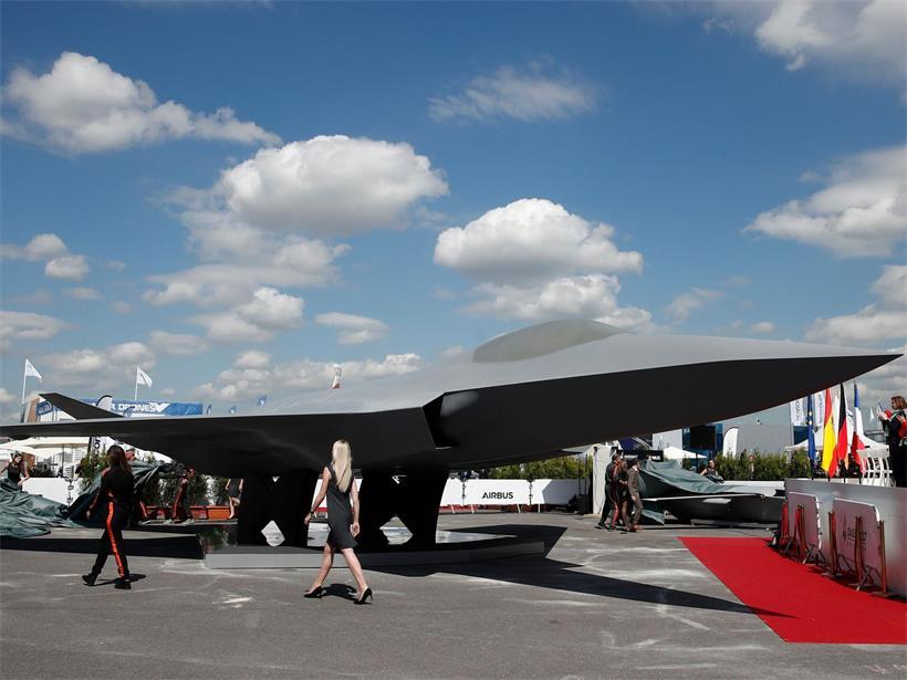 Deutsche und französische Luftfahrtindustrie planen neue Allianzen nach gescheitertem Kampfjet-Projekt zur gemeinsamen Entwicklung.