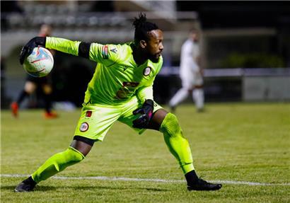 Nach zwei Teilnahmen ohne Einsatz erhofft sich Rodange-Keeper Anthony Mfa diesmal, im Kasten der Elf aus Gabun zu stehen
