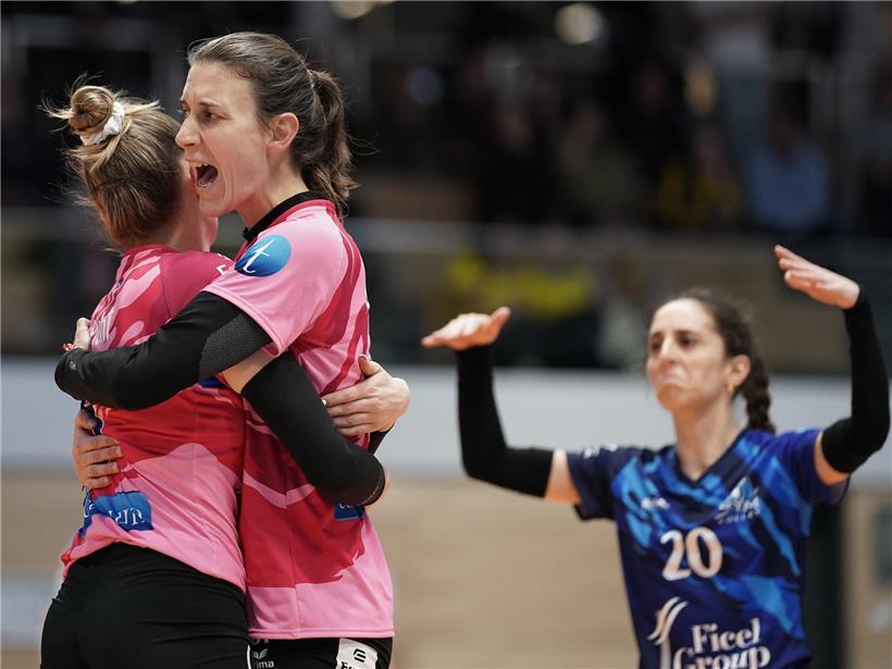 Nadja Schaus und Lara Picht von Gym motiviert, ihre Chance im Wettbewerb zu nutzen