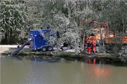 Nahe Petingen wurde Baby Bianka mit seiner Mutter im Juni 2015 zuletzt gesehen. Im Rahmen der vollumfänglichen Suchaktion wurde kurze Zeit später gar der Weiher bei Linger-Bomicht fast leergepumpt. Ergebnislos. Seit sieben Jahren fehlt von dem kleinen Mädchen jede Spur. Die Mutter schweigt beharrlich.
