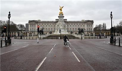 Nahe des Buckingham-Palasts gab es am Dienstagabend einen Großeinsatz der Polizei

