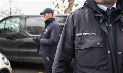 Neben dem Falschparken nehmen die „Agents municipaux“ in Luxemburg-Stadt seit Mitte April auch 17 weitere Ordnungswidrigkeiten ins Visier
