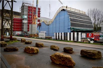 Neben dem neuen Hauptquartier für Esch2022 (in Rot) in Belval wird der Skip-Pavillon wieder aufgebaut
