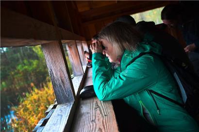 Neben warmer Kleidung sollen die Teilnehmer auch ein Fernglas mitbringen

