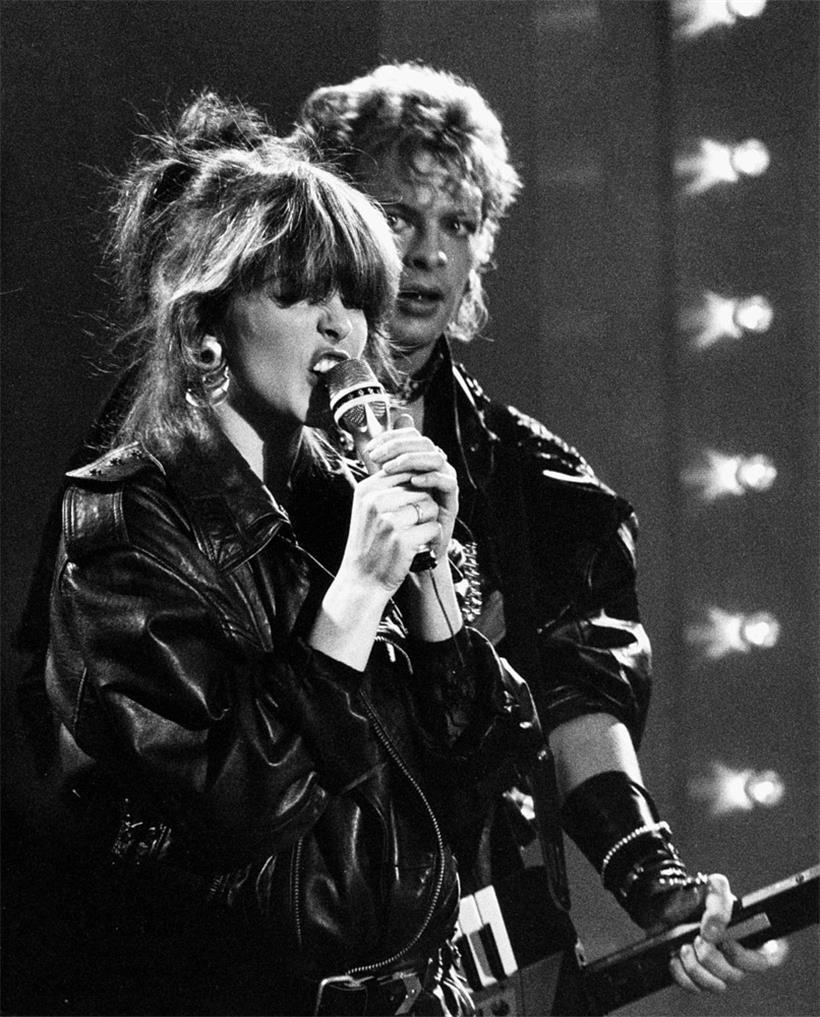 Nena während eines Auftritts anlässlich der Verleihung der „Goldenen Europa“ 1984 in der Saarlandhalle
