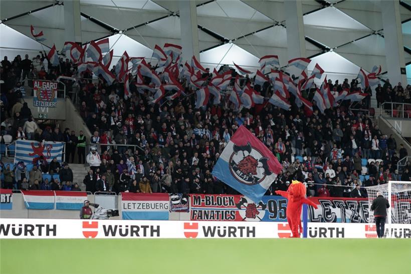 Neu, schick – und von Anfang an zu klein: das Stade de Luxembourg
