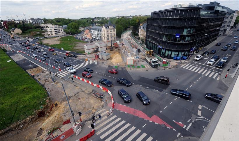 Neue Radarfallen sollen den Verkehr zwischen Tram und Autofahrern auf der „Stäreplaz“ harmonisieren
