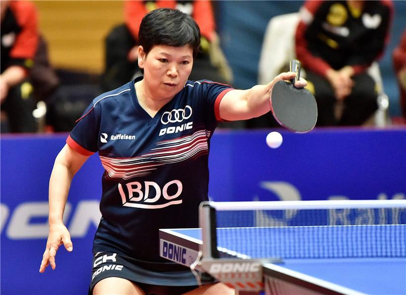 Ni Xia Lian ist mit 58 die älteste Tischtennisspielerin, die je an Olympischen Spielen teilgenommen hat
