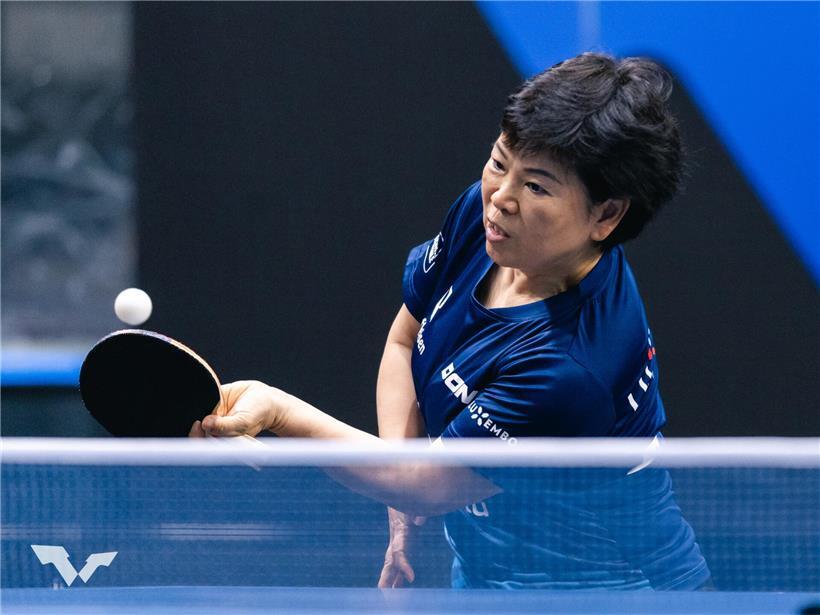 Ni Xia Lian und Team bei Tischtennis-Match gegen Portugal, Niederlage in internationalem Turnier