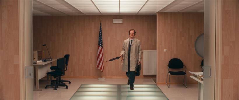 „Nice Not to Meet You“ von Sirvan Marogy
