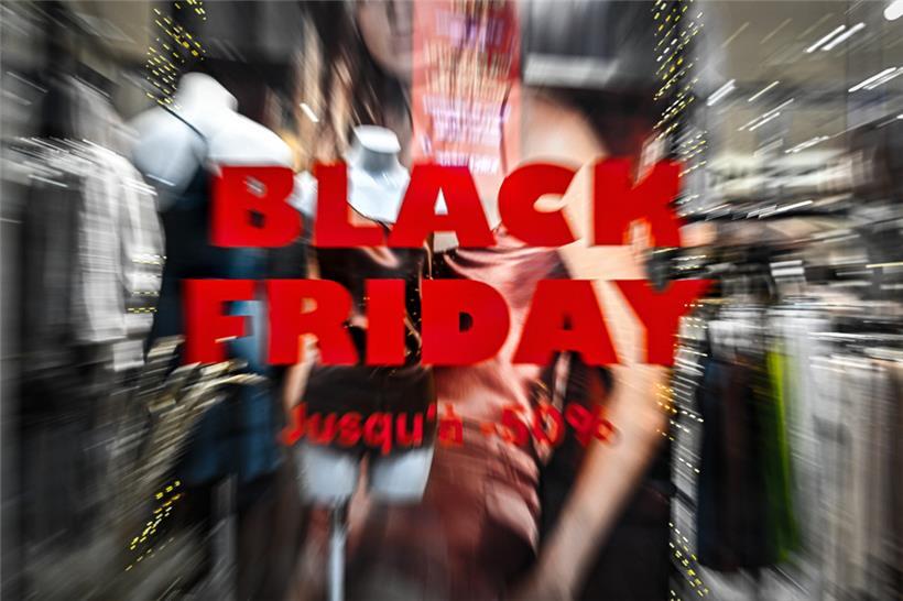 Nicht immer sind die Angebote am Black Friday transparent. Vergleichen und Nachdenken sind gefragt.
