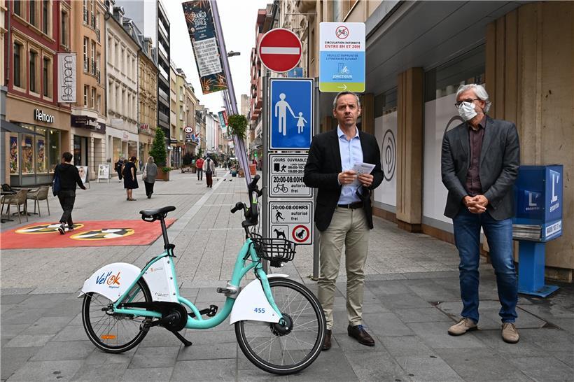 Nichts gegen das Fahrrad, aber in der Alzettestraße muss es sich dem Schritttemp...