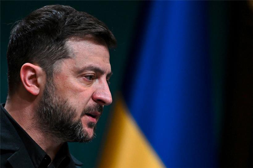 Niemand will in seiner Haut stecken: Der ukrainische Präsident Wolodymyr Selenskyj wird von Russland und den USA vor schwere Entscheidungen gestellt
