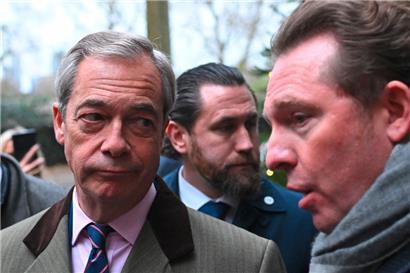 Nigel Farage wird der Manipulation von Mitgliederzahlen bezichtigt
