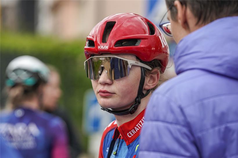 Nina Berton wurde am Dienstag von ihrem neuen Team präsentiert
