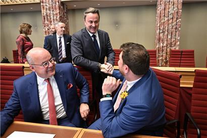 Noch-Premierminister Xavier Bettel  gratuliert Meris Sehovic wohl gerade zum Einzug ins Parlament
