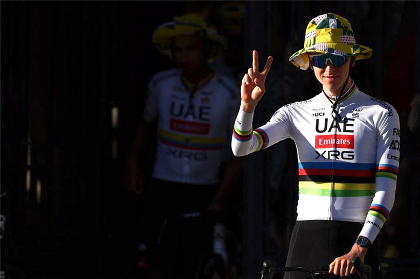 Noch gibt sich Tadej Pogacar entspannt. Am Mittwoch wartet der nächste Härtetest.
