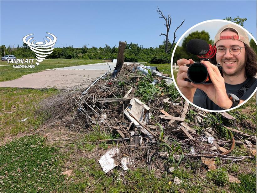 Trümmerhaufen in Barnsdall zwei Jahre nach Tornado, zerstörte Häuser und zerstörte Landschaft sichtbar