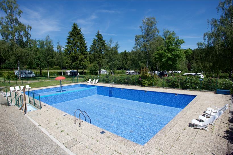 Noch kein Wasser im Pool