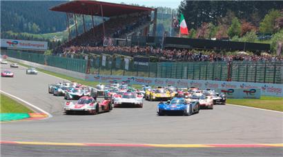 Noch nie in den letzten 20 Jahren war das Starterfeld so gut besetzt wie jetzt: In Le Mans treten nicht weniger als 23 LMH/LMDh-Renner im Kampf um den Gesamtsieg an!
