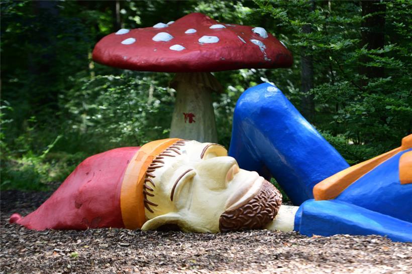 Noch schläft der Riese im Märchenpark, doch bald schon wird sich der bekannteste...