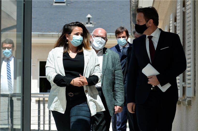 Nora Back und ihre Kollegen von LCGB und CGFP verlangen eine Ausweitung der behandelten Themen 
