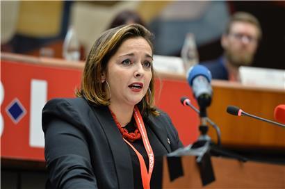 Nora Back während ihrer Antrittsrede als neue OGBL-Präsidentin. Damals, im Dezember 2019, war Corona in Luxemburg noch kein Thema, heute verhindert das Virus die gewohnten 1. Mai-Feiern.
