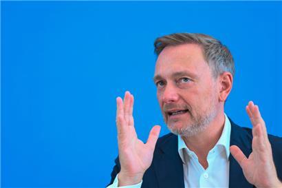 Nun muss Finanzminister Christian Lindner noch einmal ran: Der Haushaltsstreit hat das Image der deutschen Regierungsparteien weiter ramponiert
