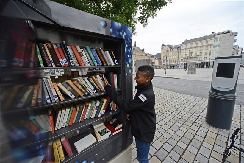 Ob Fachliteratur, Roman oder Kinderbuch: Für jeden ist in den kleinen Bibliothek...
