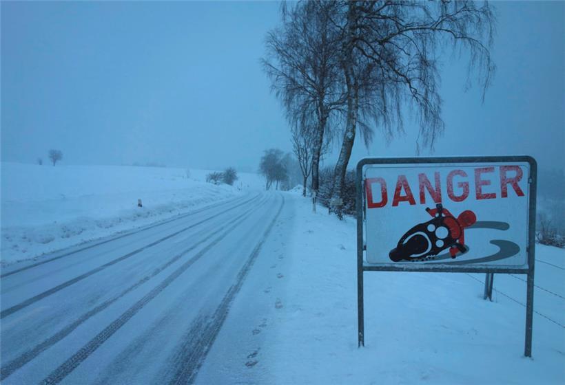 Ob Schnee oder Eisregen: Auf den Straßen gilt – wie hier im vergangenen Winter bei Bourscheid – erhöhte Vorsicht
