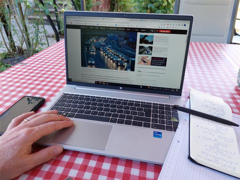 Ob sich die Grenzgänger bald wieder regelmäßig, ohne finanzielle Einbußen, ins Home-Office setzen dürfen, bleibt fraglich
