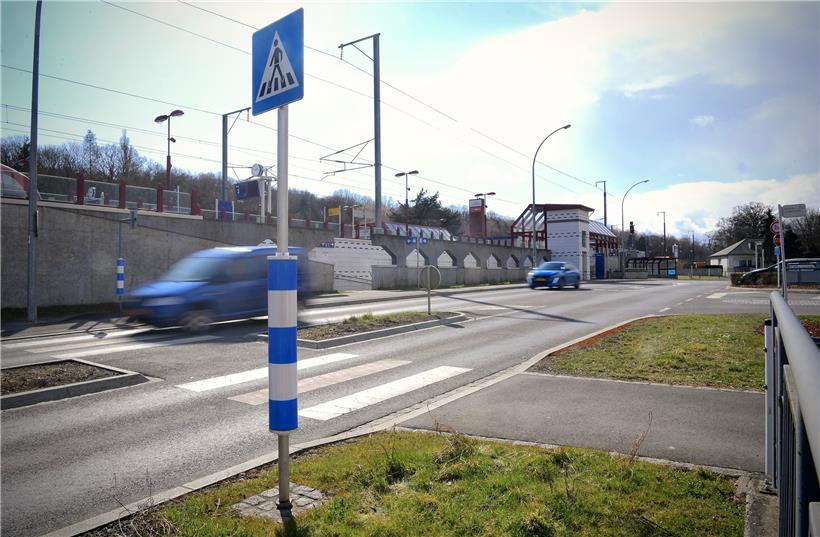 Oberhalb des Bahnhofes, der am Ende des J.-F.-Kennedy-Boulevards liegt, entsteht...