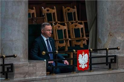 Obwohl die Opposition die Parlamentswahl gewonnen hat, hat Präsident Andrzej Duda den amtierenden Ministerpräsidenten Mateusz Morawiecki mit der Regierungsbildung beauftragt
