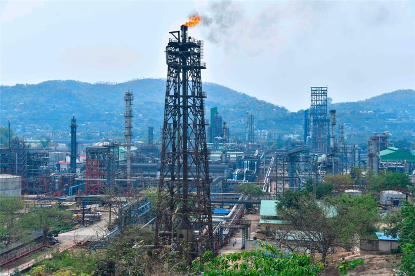 Ölraffinerie in der indischen Stadt Guwahati: Der russische Ölkonzern Rosneft erklärte im März dieses Jahres, die Ölexport für die „Indian Oil Corporation“ substanziell zu erhöhen
