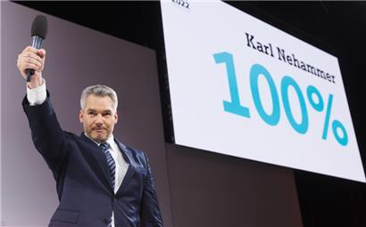 Österreichs Bundeskanzler Karl Nehammer wurde mit 100 Prozent zum neuen ÖVP-Parteivorsitzenden gewählt
