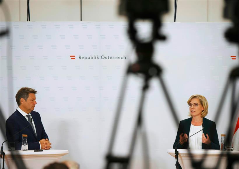 Österreichs Klimaschutzministerin Leonore Gewessler verweigert sich dem Ruf nach Tempo 100 auf Autobahnen
