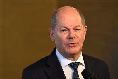 Olaf Scholz empfiehlt, dass sich die Europäer angesichts des US-Präsidenten Donald Trump auf ihre eigene Stärke besinnen sollen
