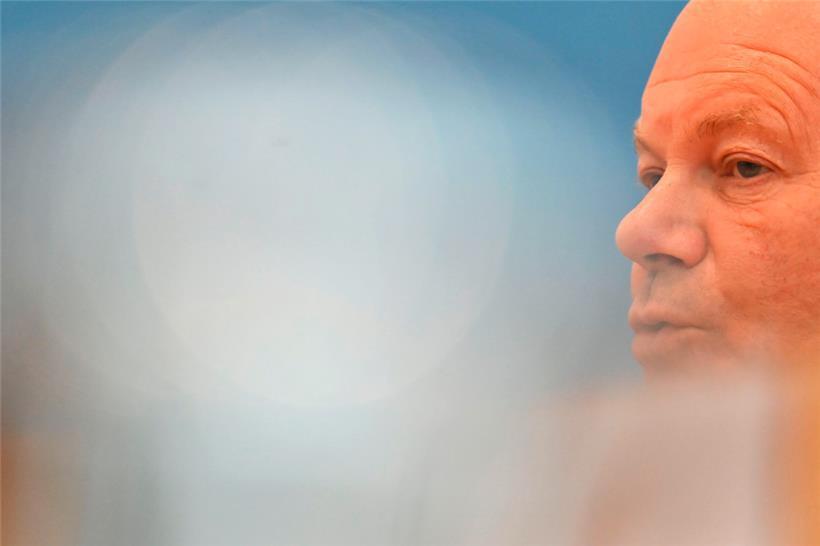 Olaf Scholz gibt sich nach außen zuversichtlich, in der Partei rumort es
